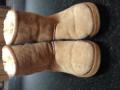 Kids size 3 Ugg boots - no rips or stains - Chestnut colour