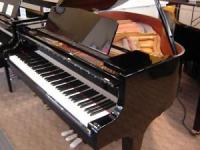 KAWAI GM10K GRAND PIANO 2010 LIKE NEW